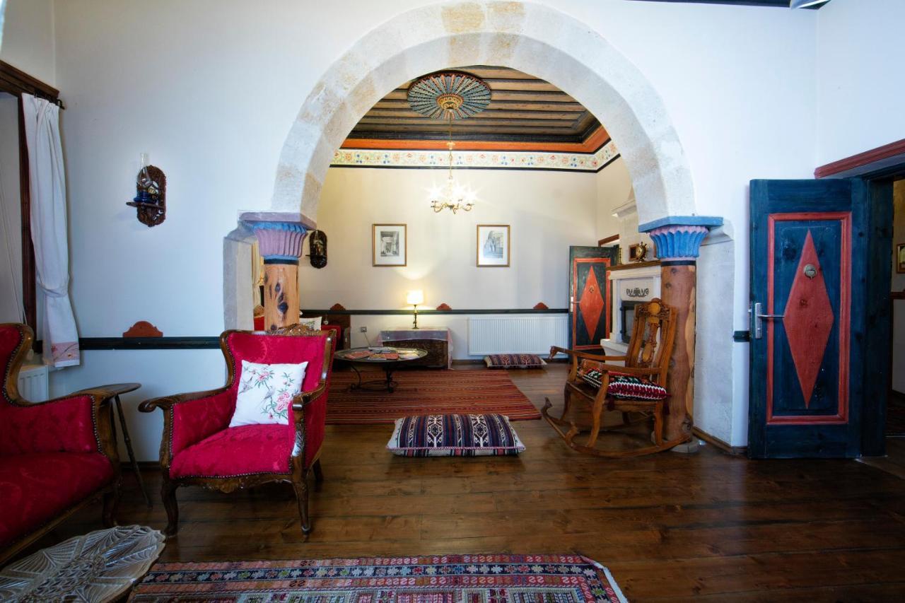 Kadievi أوروغوبْ المظهر الخارجي الصورة